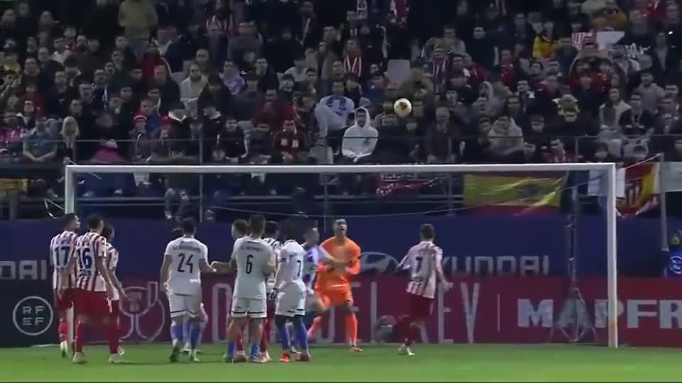 25分大胜！湖人轻取老鹰，一战看清四项事实，东契奇又创纪录