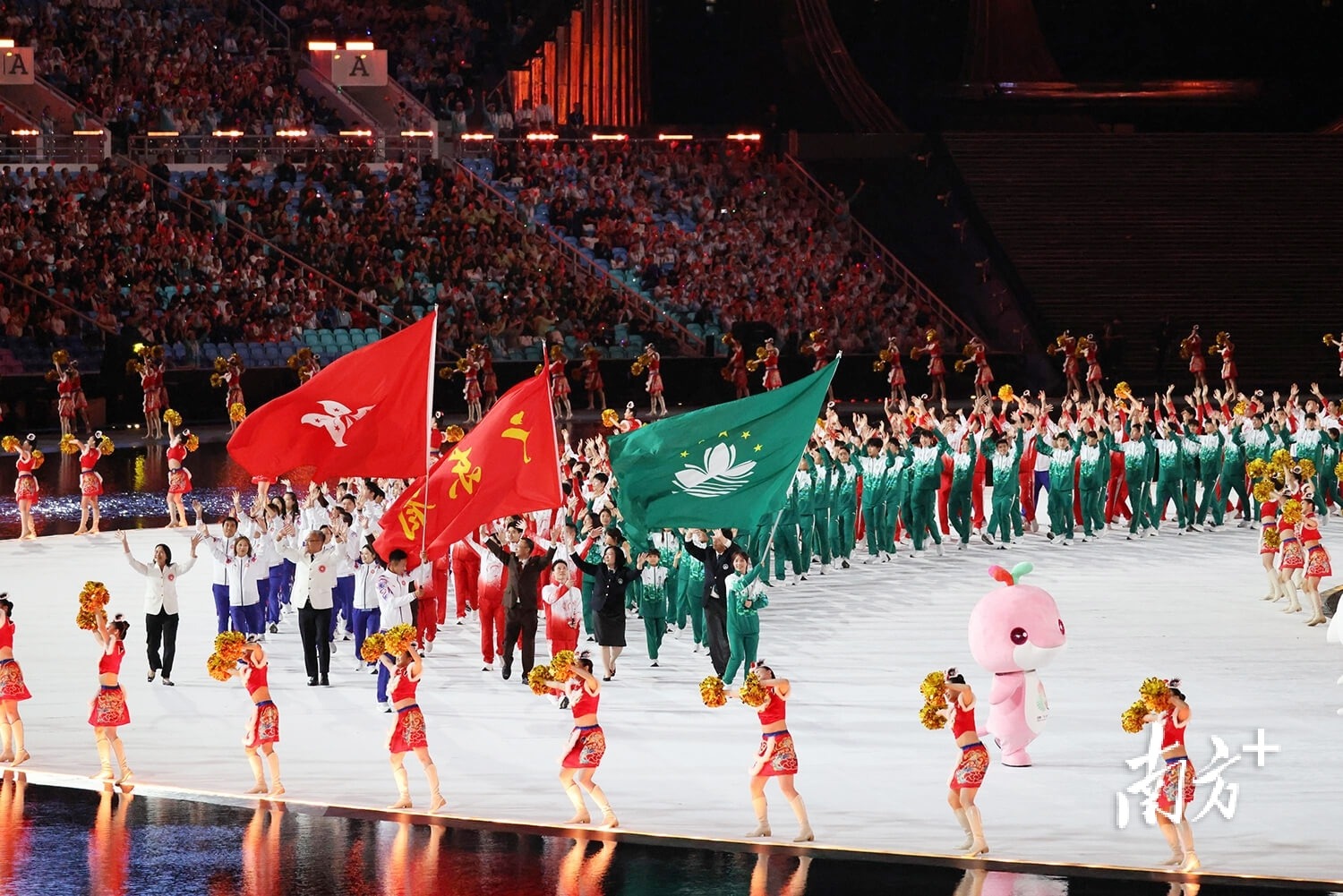 解析德州游骑兵队如何通过构建稳固的先发轮值获得世界大赛冠军